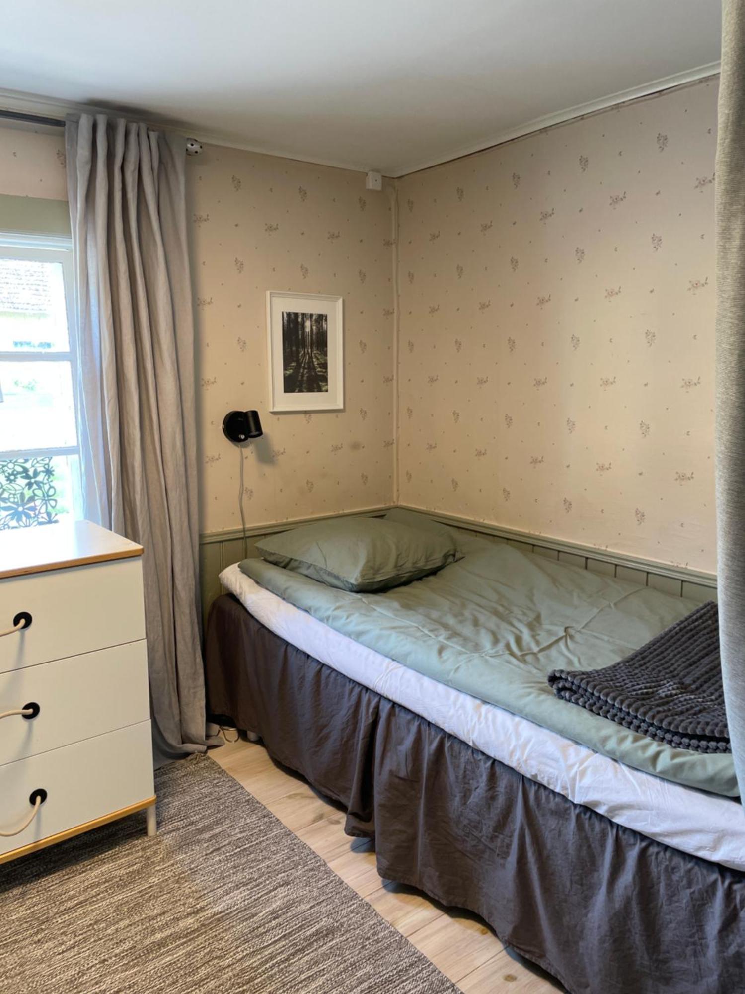 Trevligt Eget Hus Med Kakelugn I Lantlig Miljoe Ferienhaus